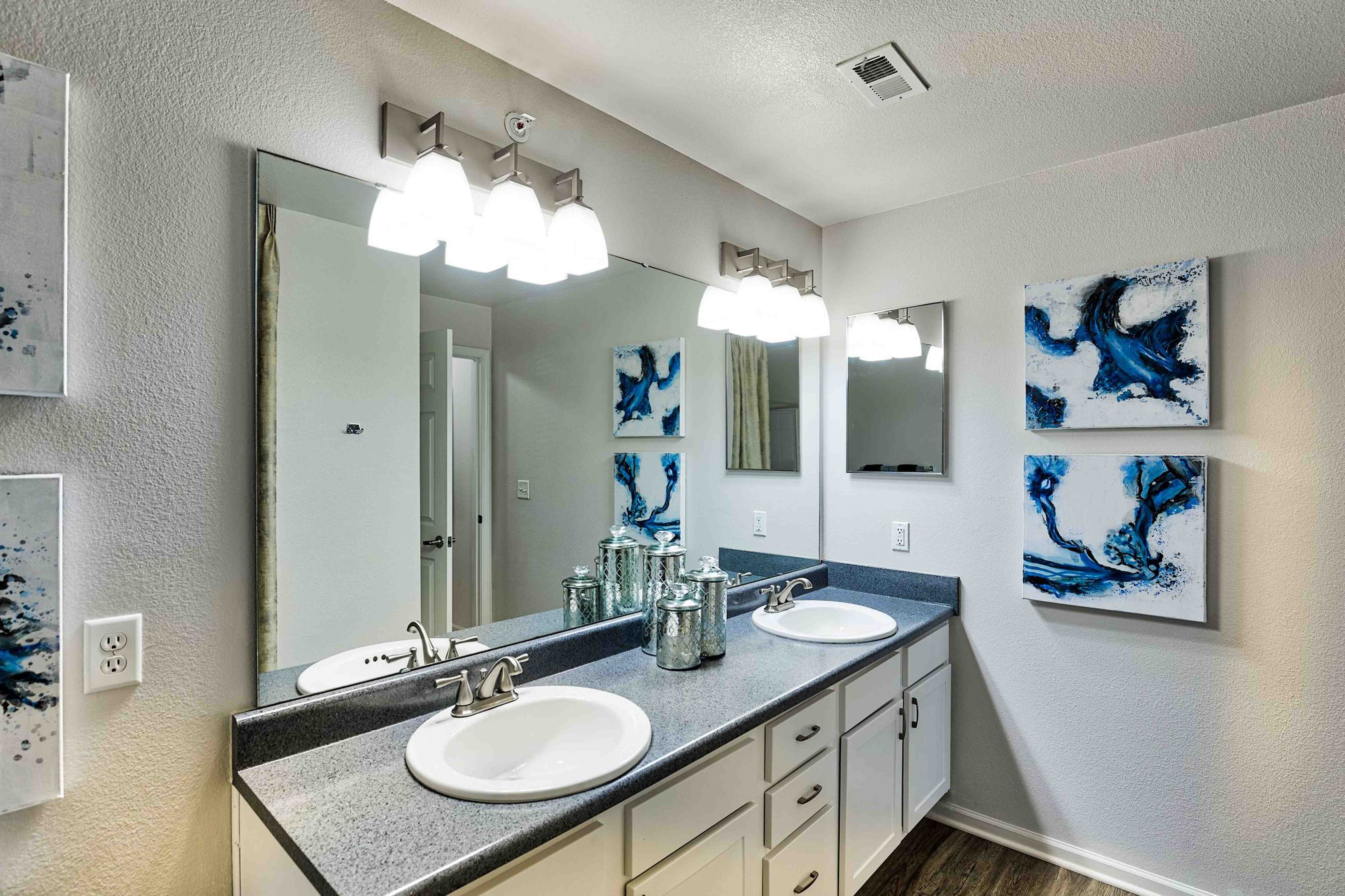 Eastland Trails Apartments Image 8