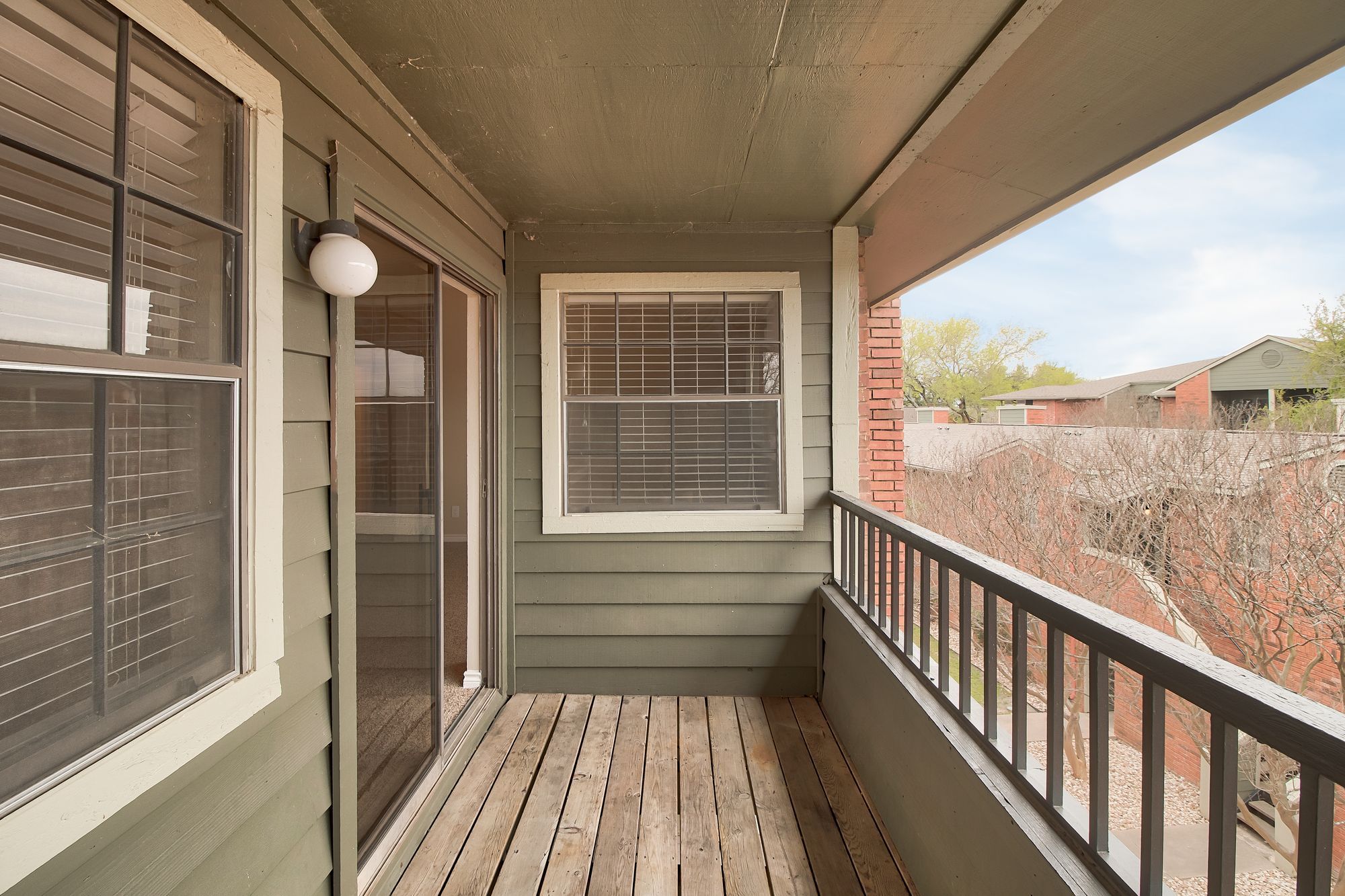 Promontory Point Apartments Image 8