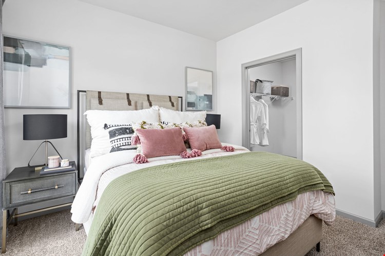 The Otis at Fort Ben Apartments Image 7