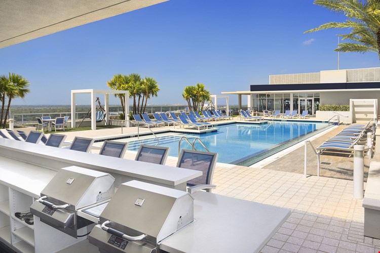 Camden Pier District Image 5