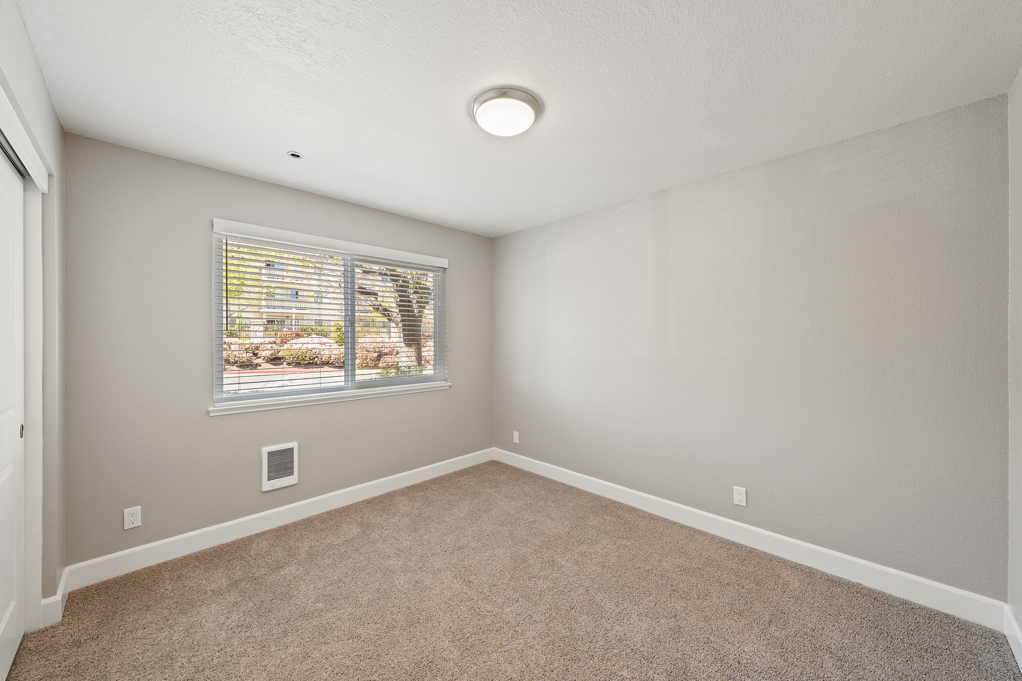 Summerhill Terrace Apartments Image 37