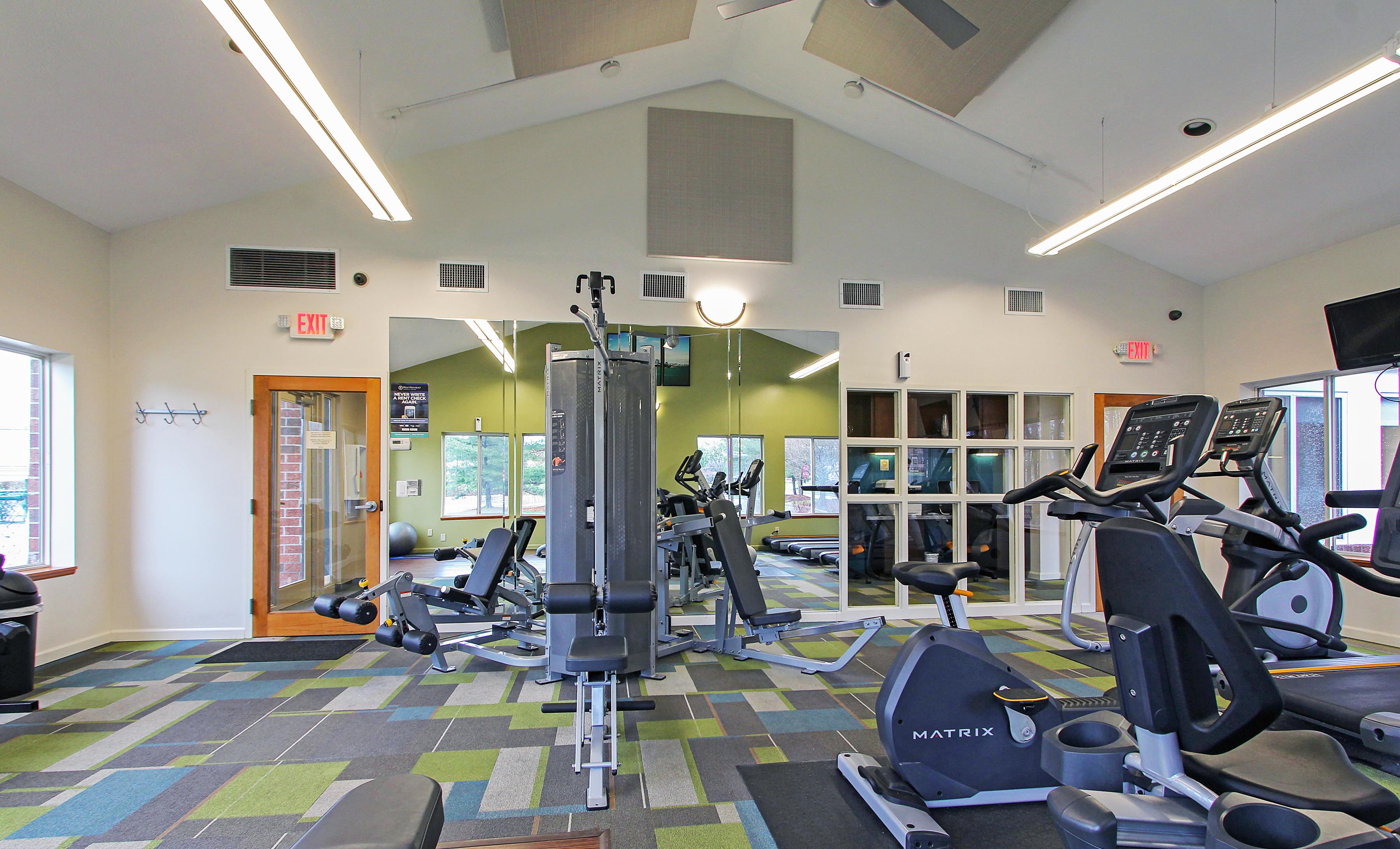 Big Creek Apartments and Townhomes Image 5