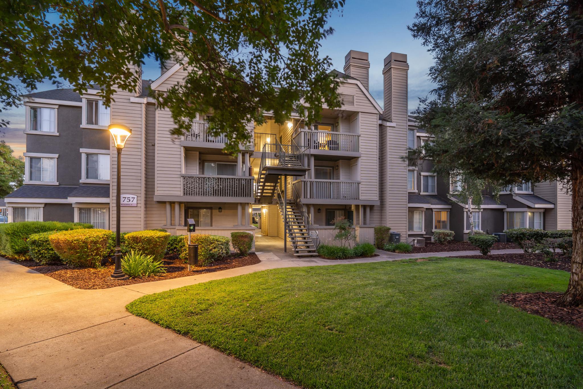 Mill Springs Park Apartment Homes Image 24