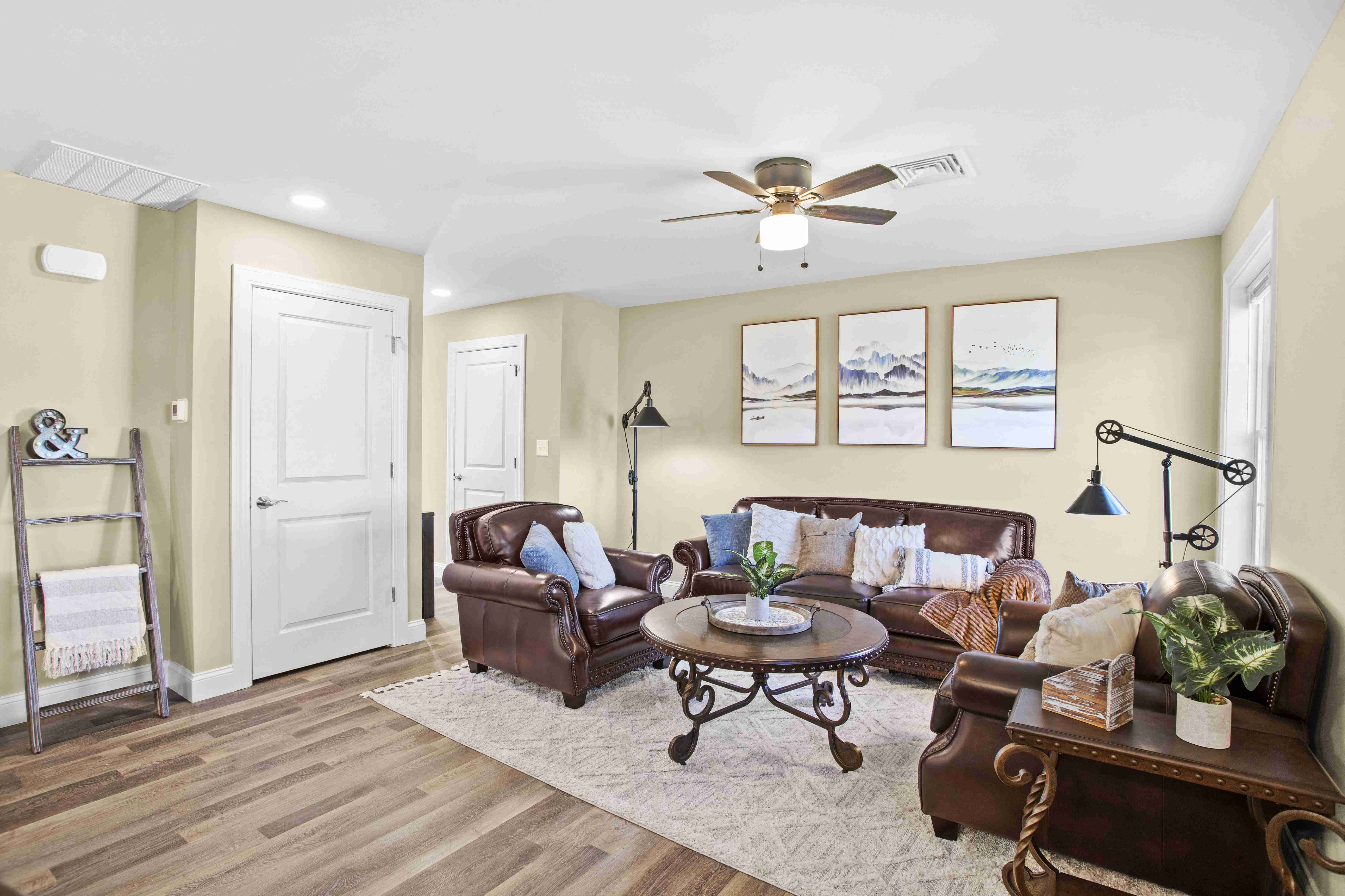 Prospect Hills Image 6