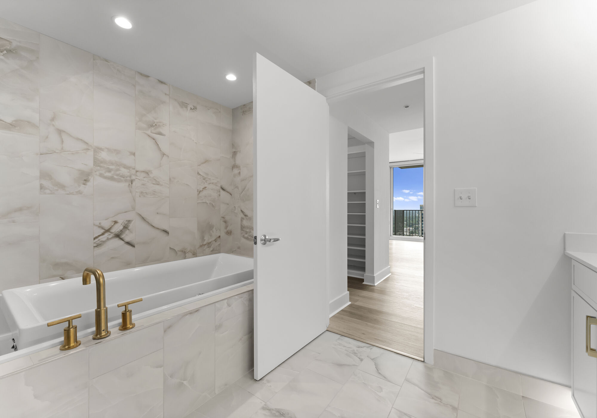 The VUE Charlotte On 5th Image 58