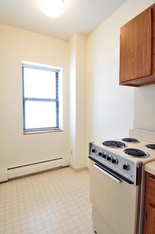 Slater Square Apartments Image 8