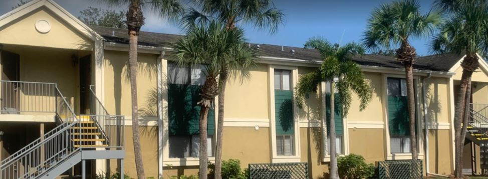 Meridian Luxury Condominium Image 3