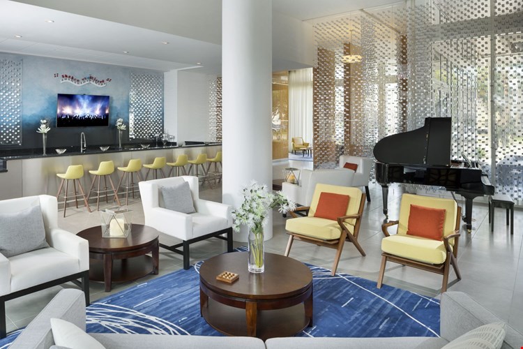 Camden Pier District Image 18