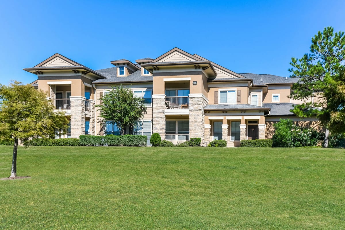 The Falls at Copper Lake Image 5