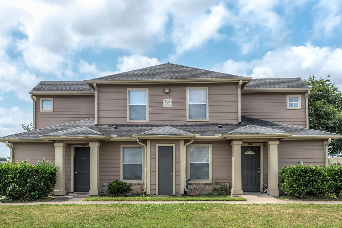 Park at Fallbrook Image 6