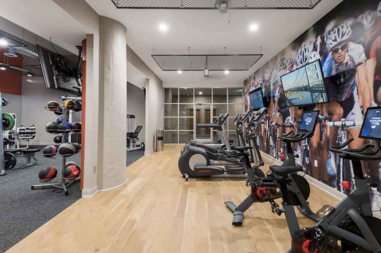 Warehouse Apartments Image 14