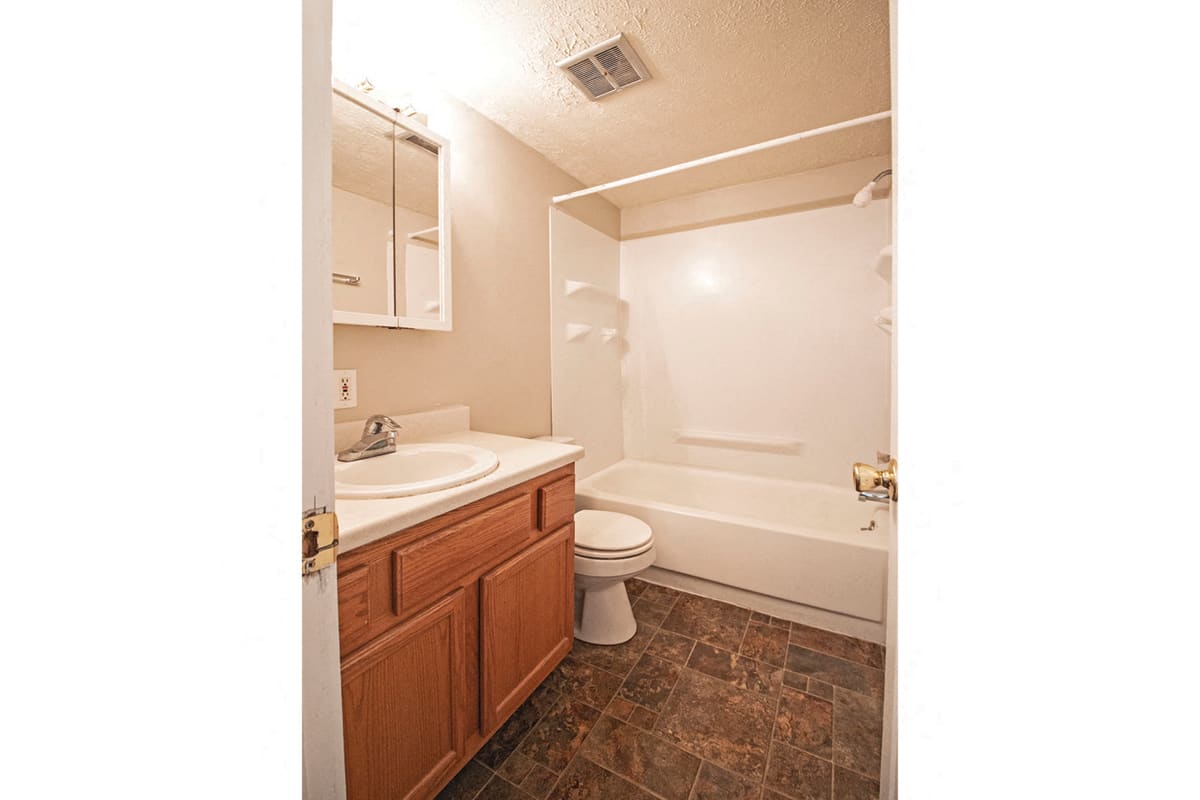 Fairway Apartments Image 10