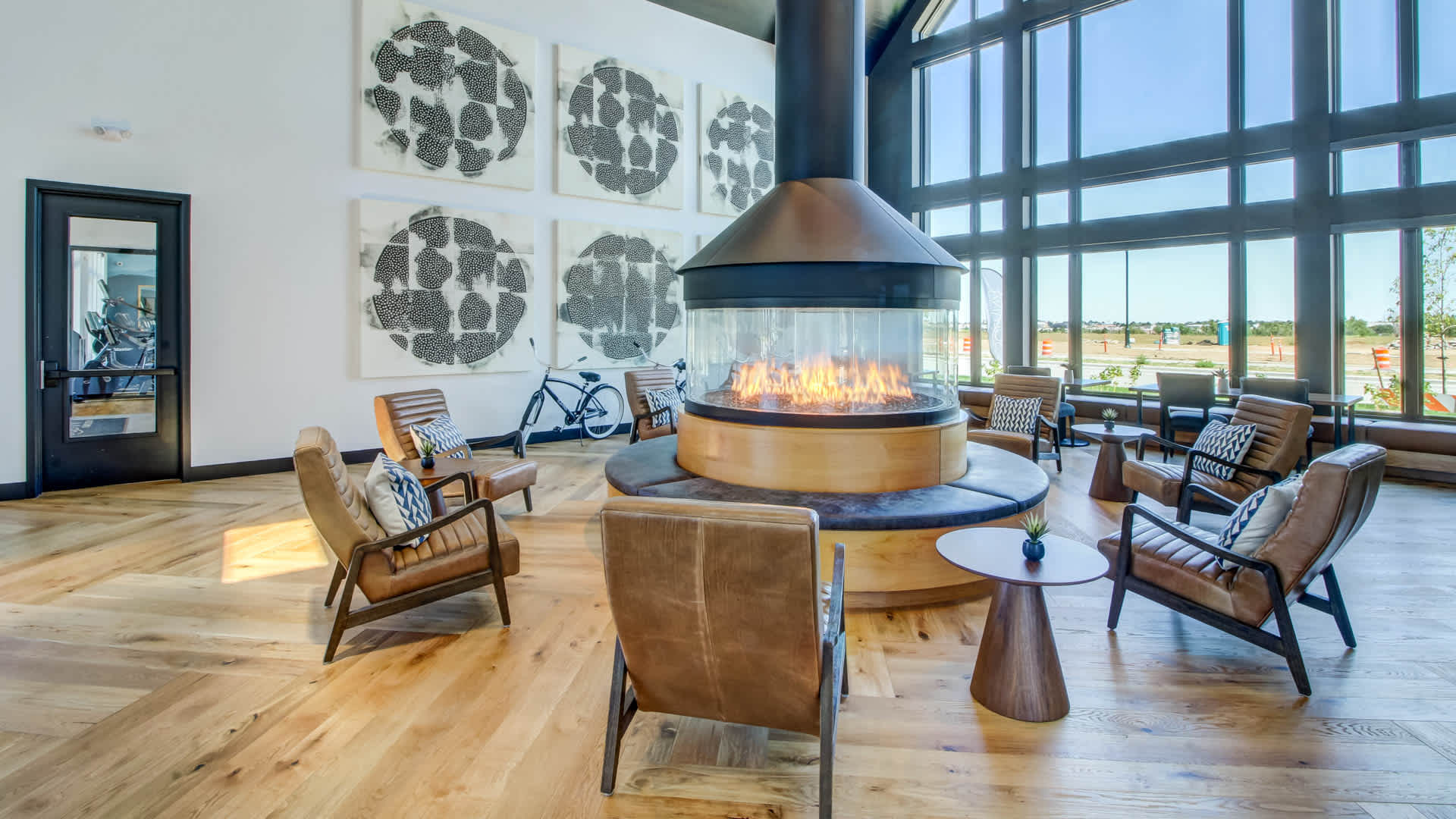 Circa Fitzsimons  Image 1