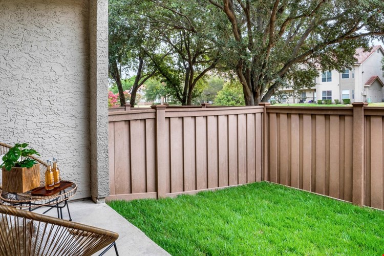 Villas Of Preston Creek Image 12