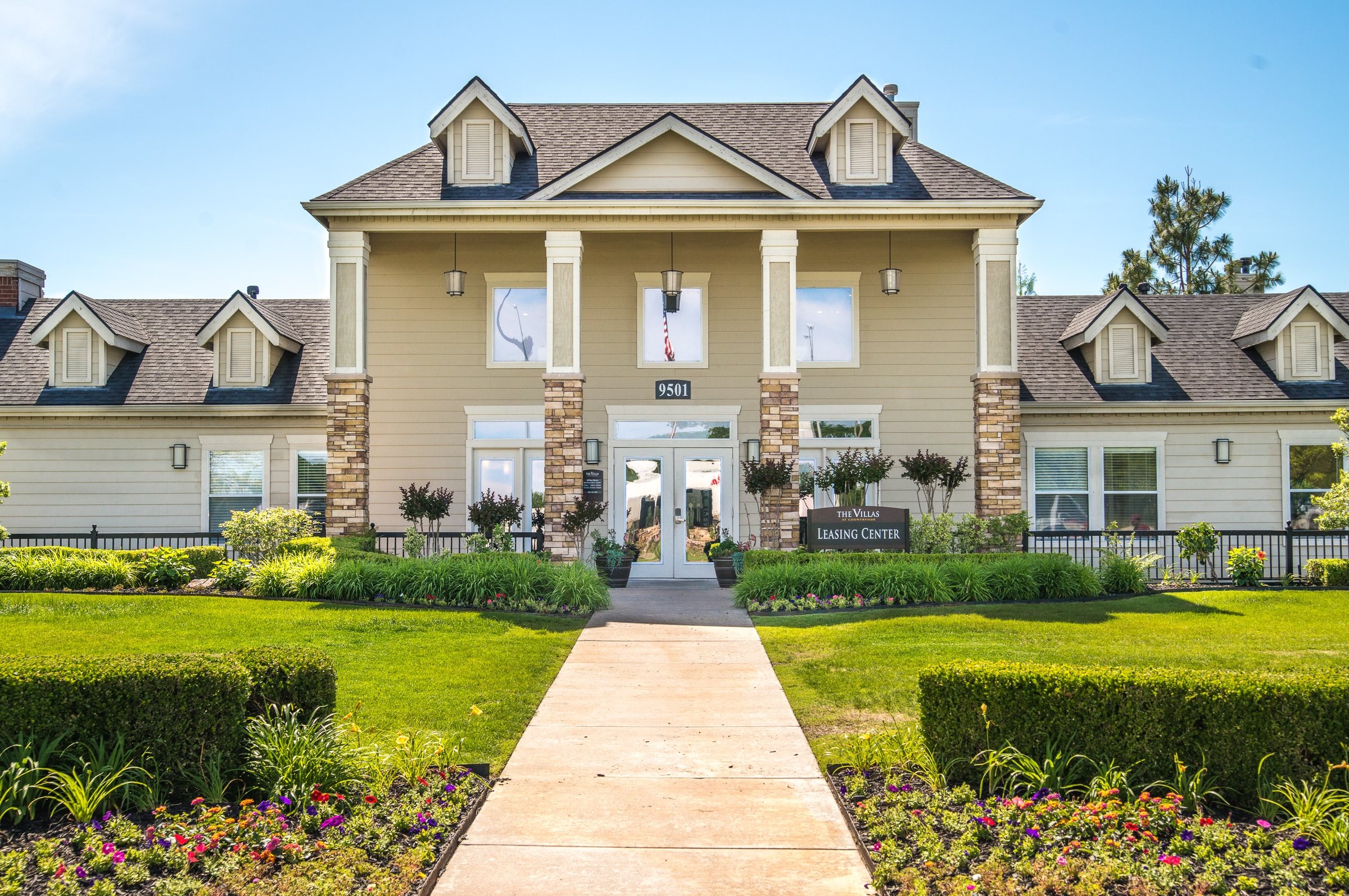 Villas at Countryside Image 1