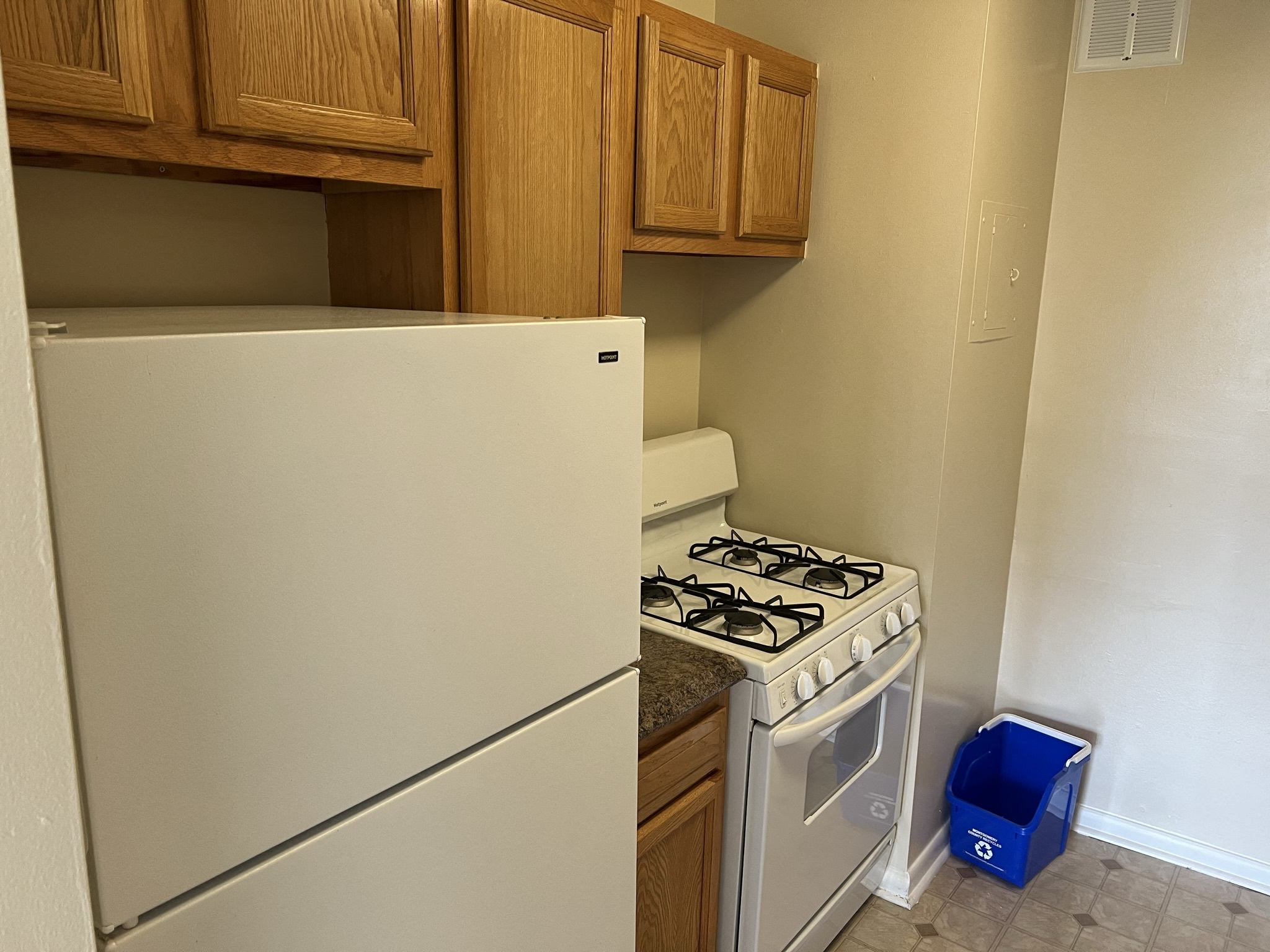 Silver Spring Towers Image 45