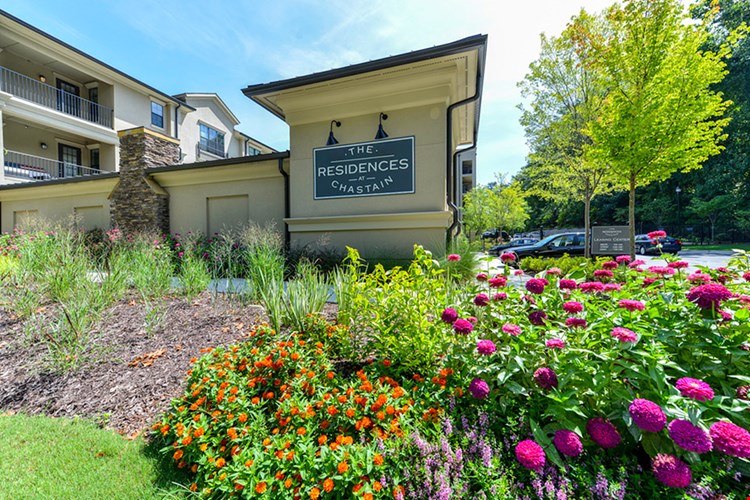 The Residences at Chastain Apartments Image 2