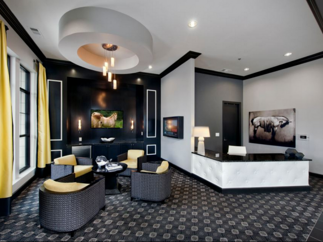 Elle of Buckhead Image 30