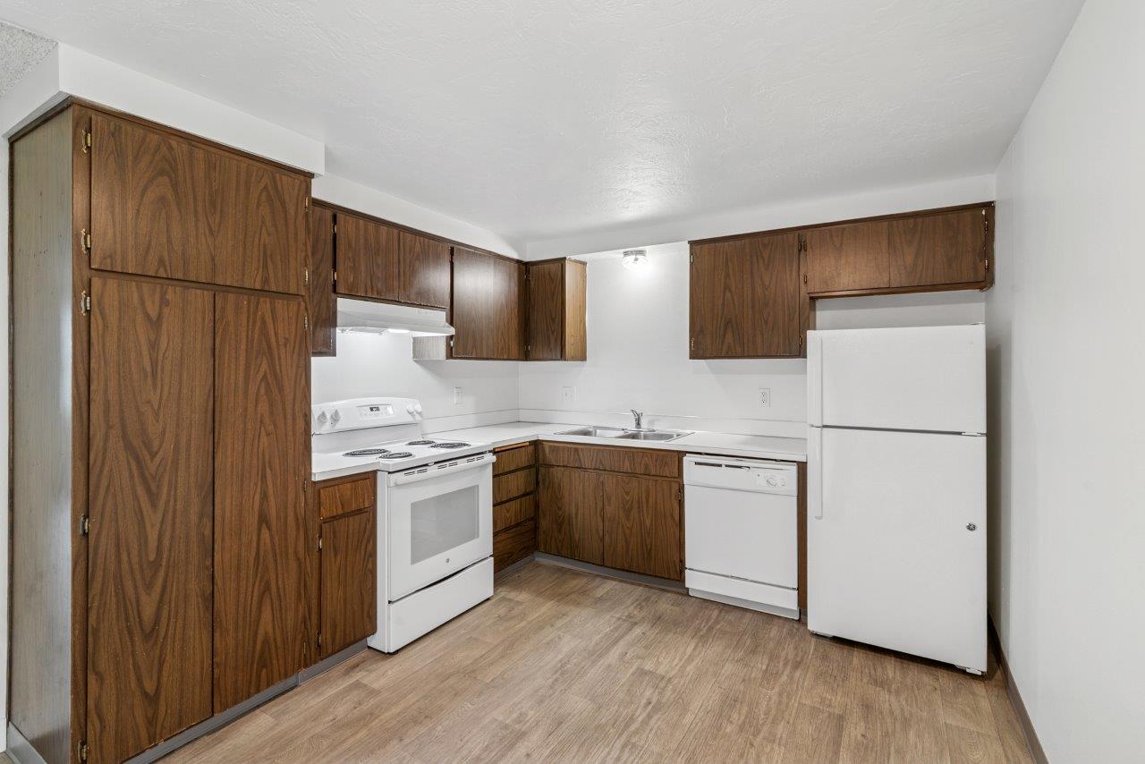 Sequoia Apartments Image 6