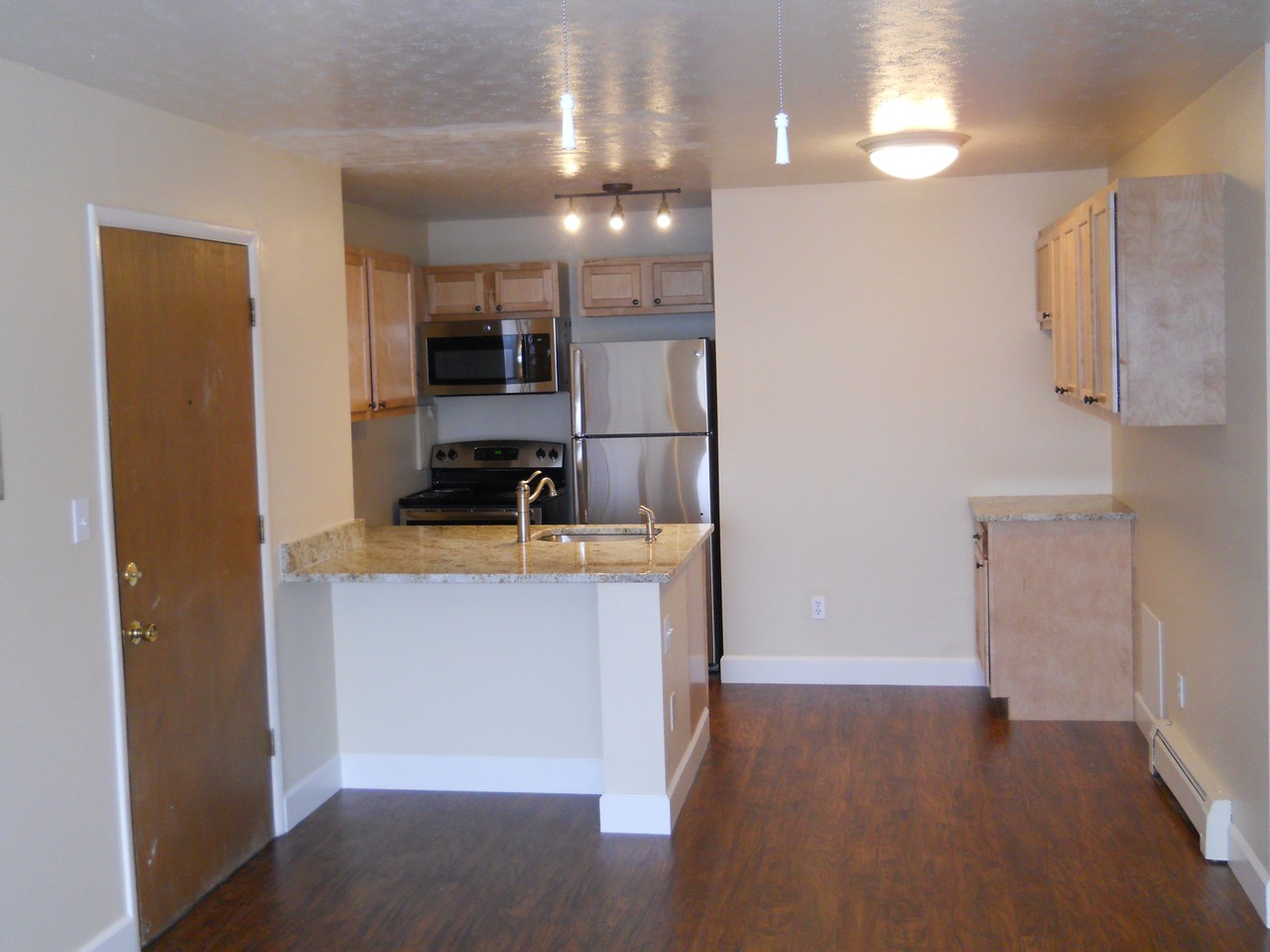 W Park Apartments   Image 2