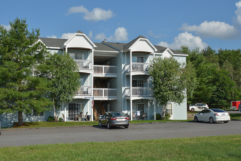 East Mountain Apartments  Image 7