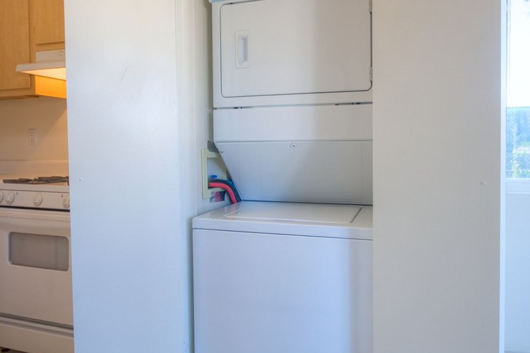 Classic Package I in-unit washer and dryer