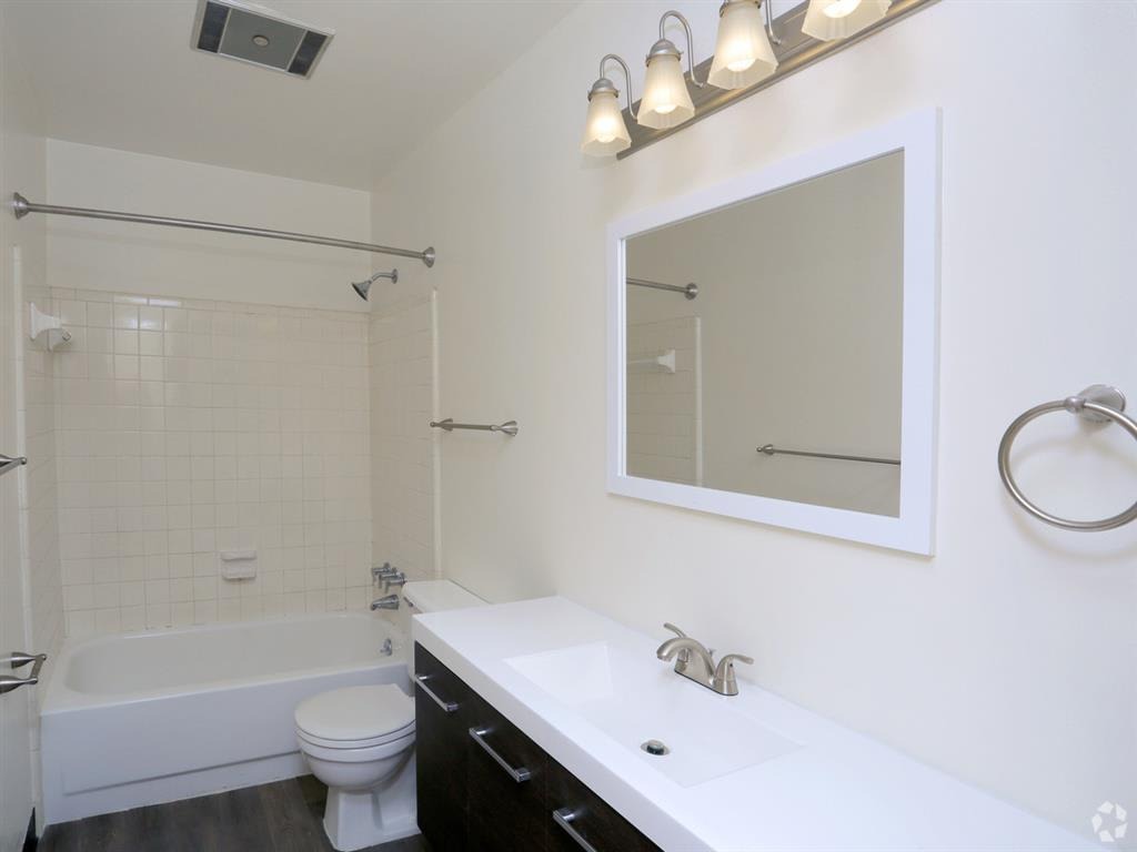 West Oak North Image 6