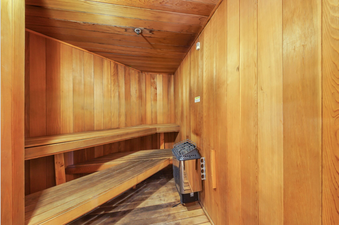 Tresa at Arrowhead Apartment Homes Image 16