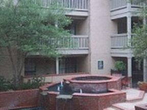 Lincoln Court Image 2