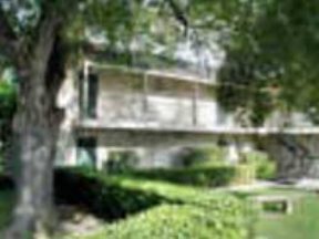 Spanish Oaks Image 1