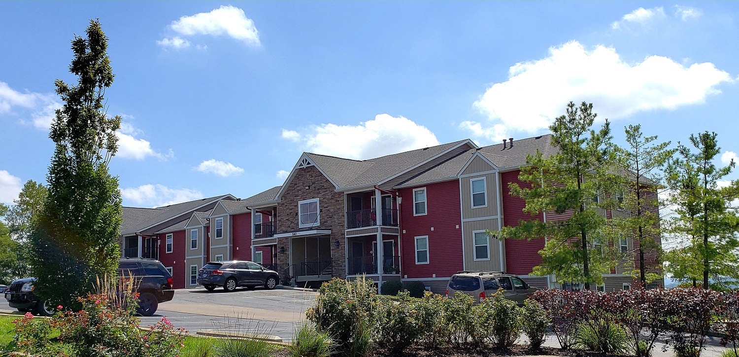 Hilltop Apartments Image 47