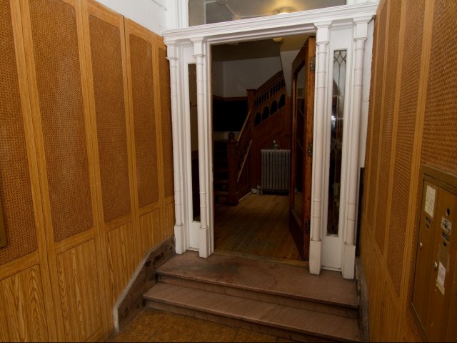 5401-5403 S Woodlawn Avenue Image 10