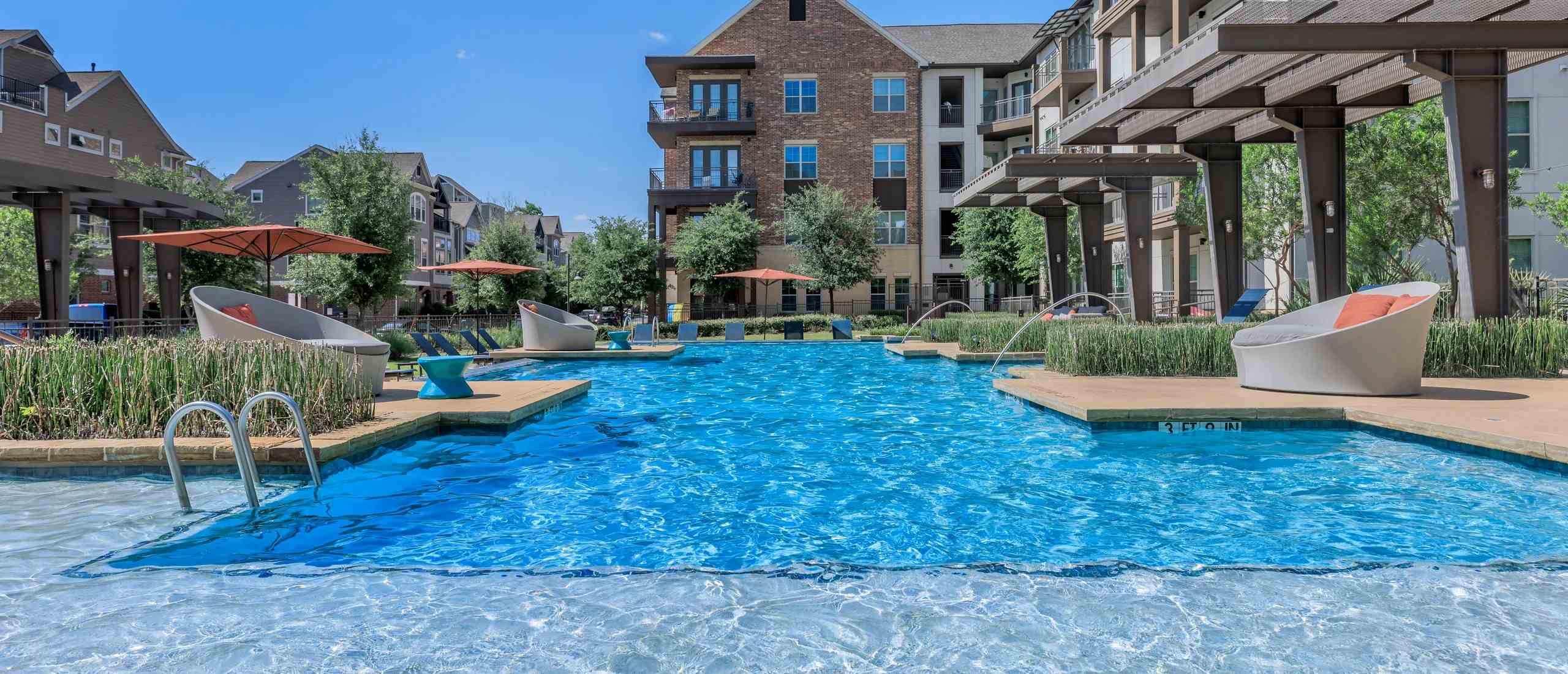 Austin Trinity Green Image 1