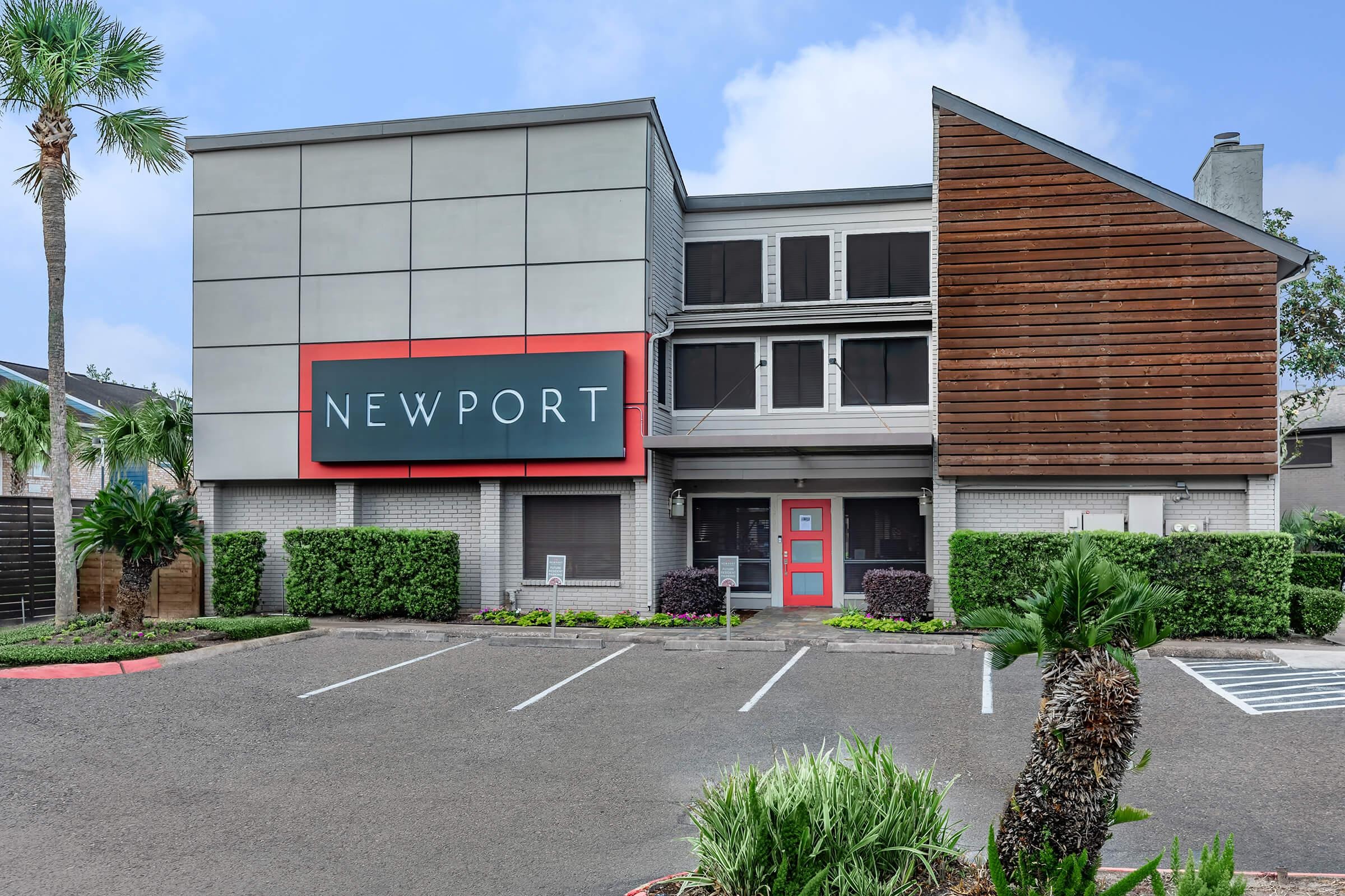 Newport at Clear Lake Image 2