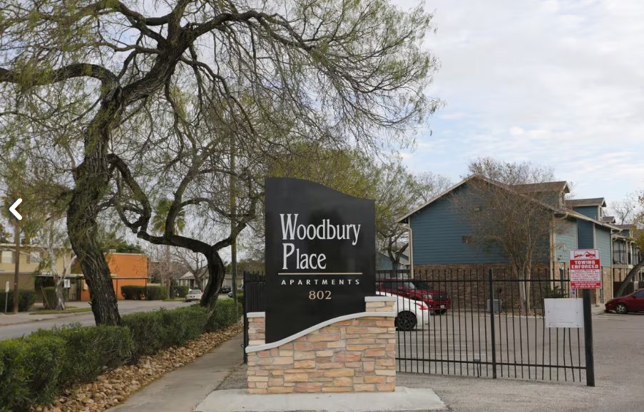 Woodbury Place Apartments Image 4