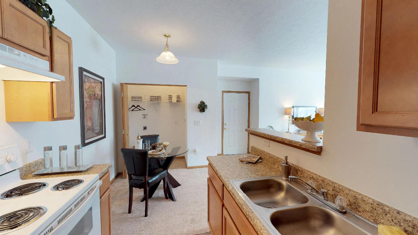 2 Bedroom 1 Bathroom Model Dining Area