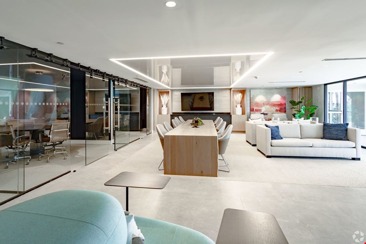 Sunrise Harbor Image 28