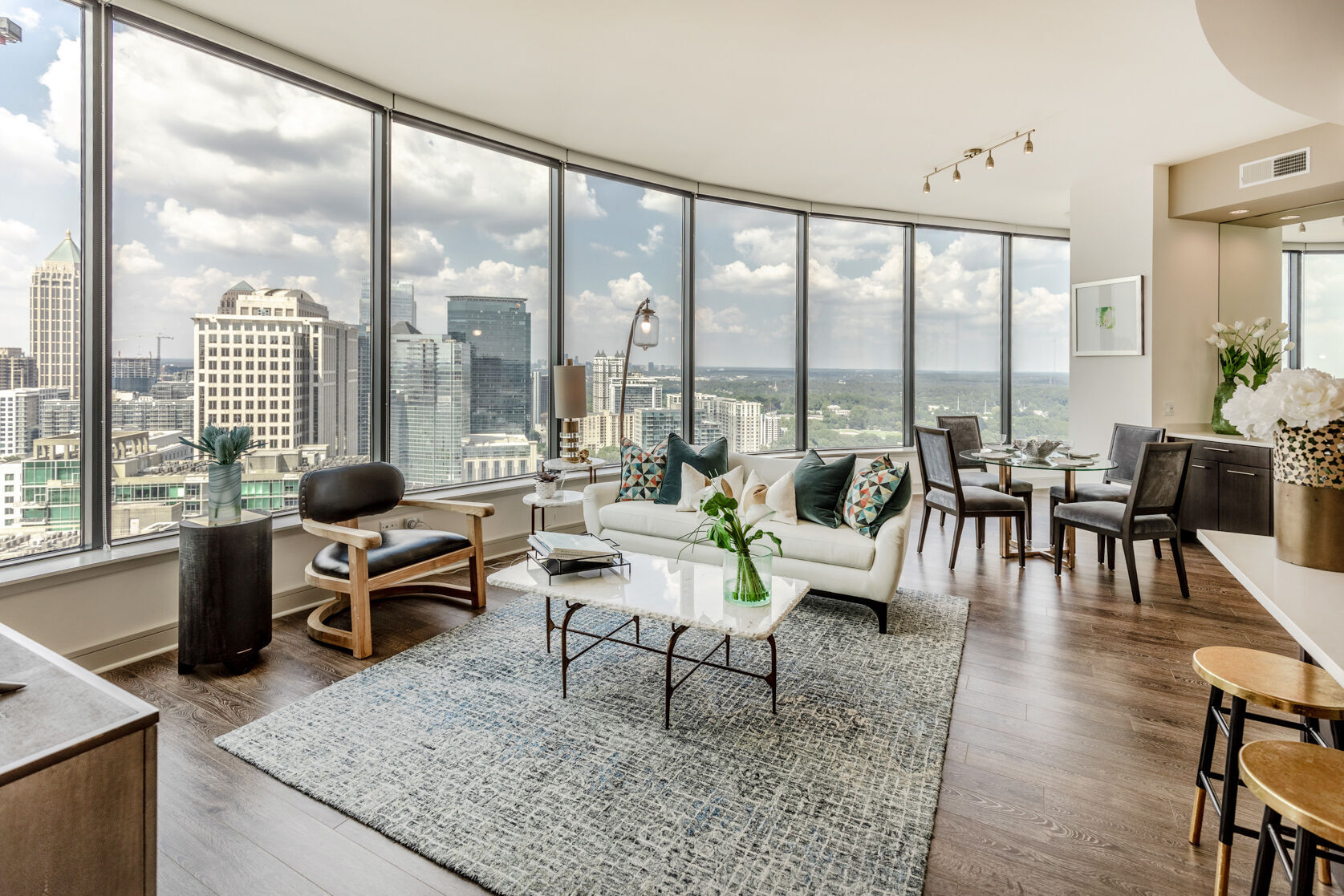 The Dagny Midtown Apartments Image 1