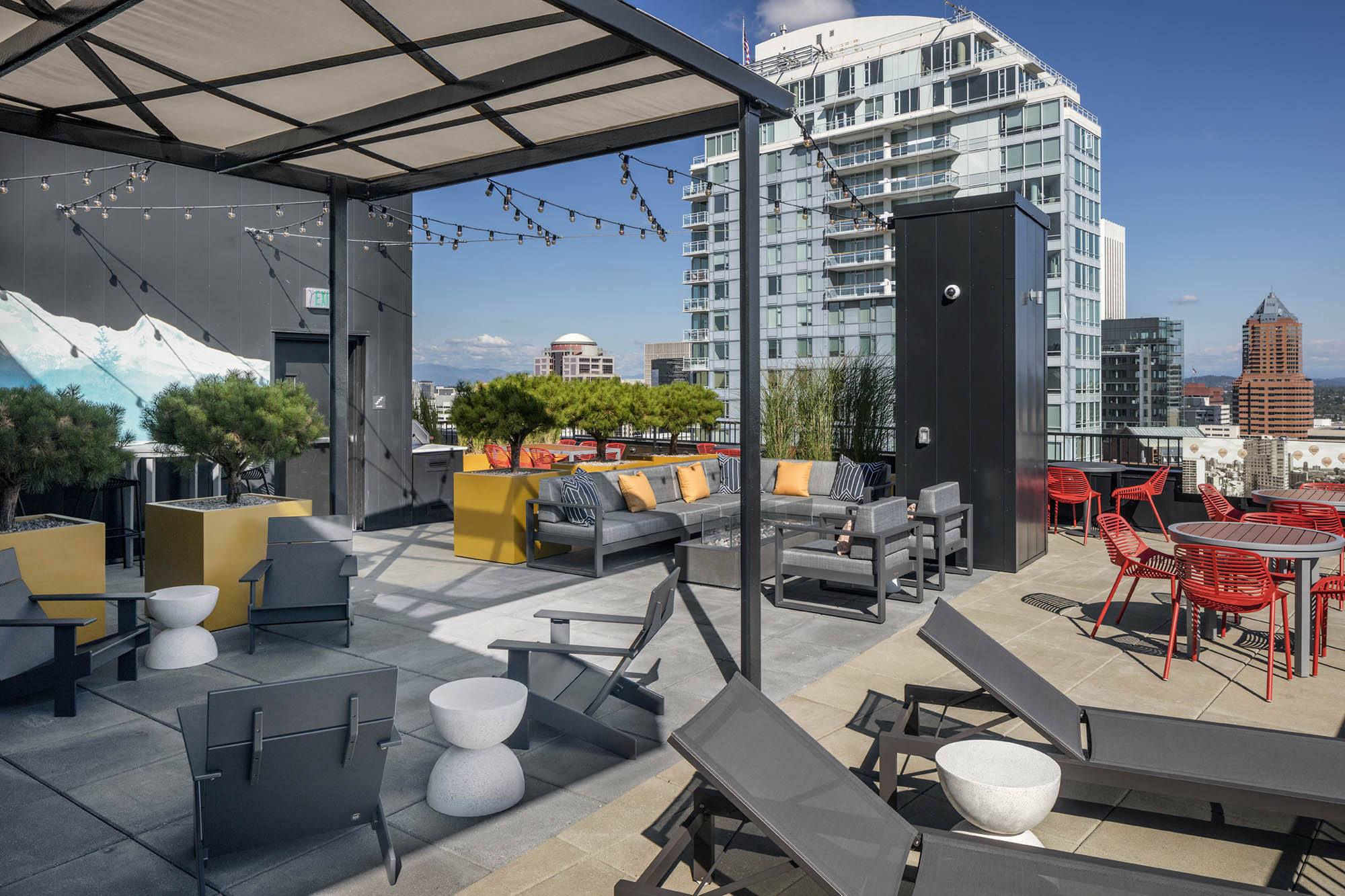 Rooftop Lounge