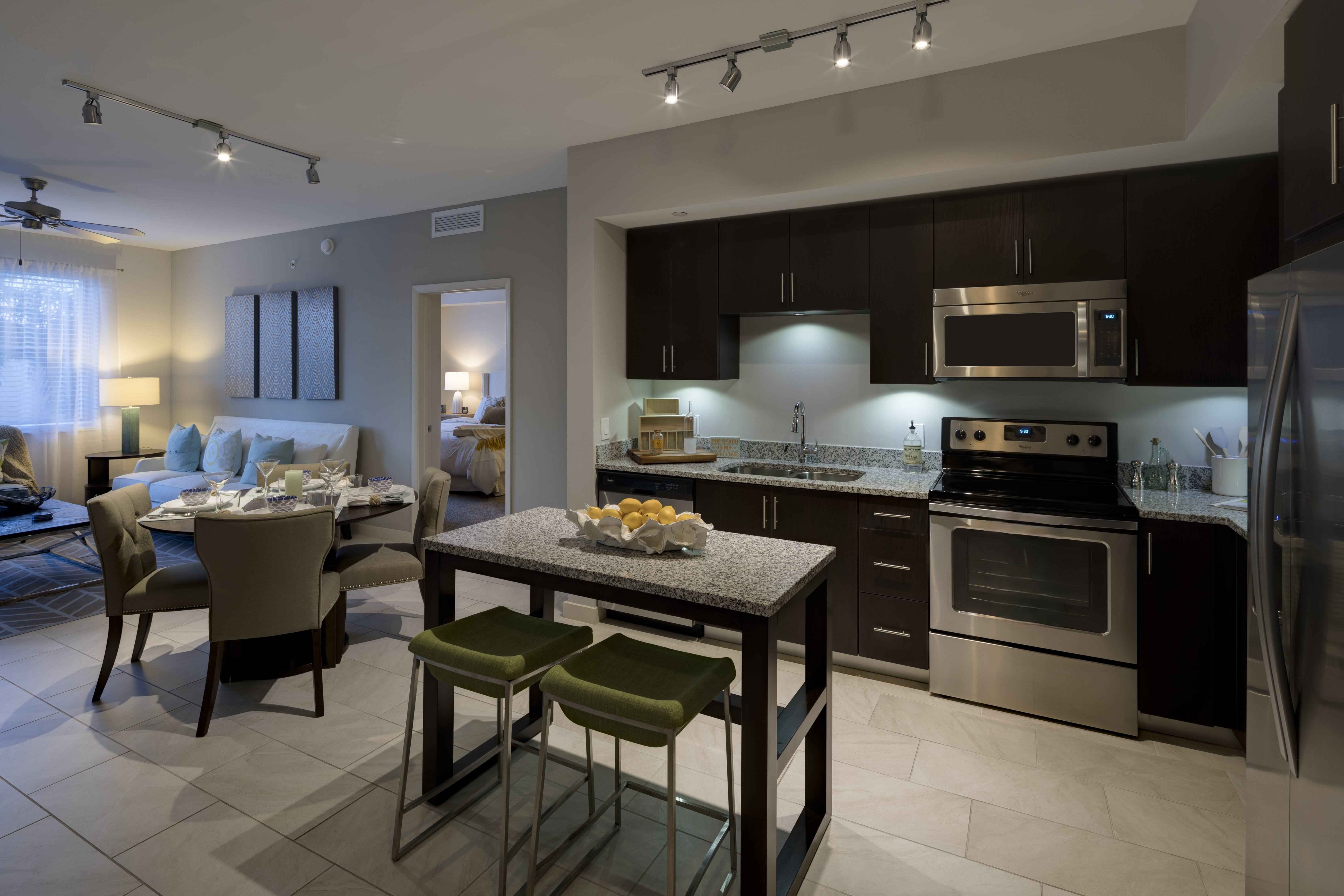 Berkshire Lauderdale By The Sea Image 25