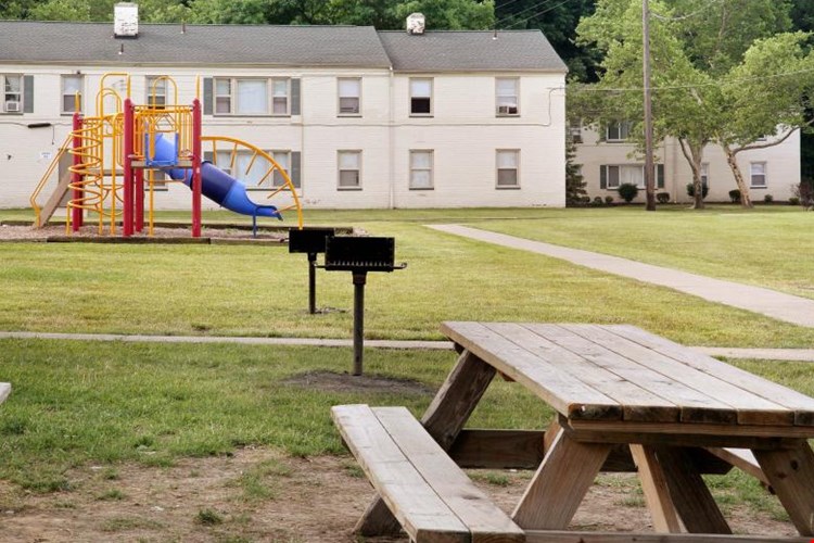 Euclid Meadows Image 13