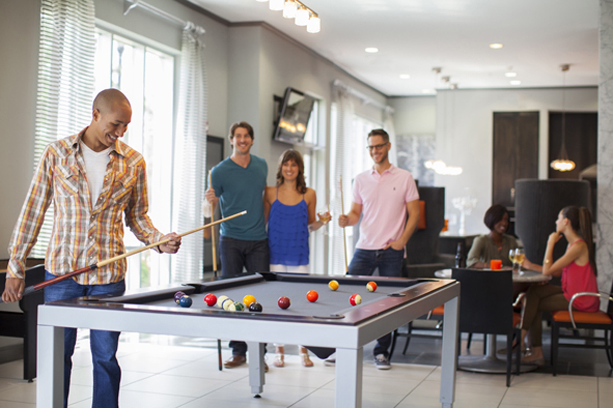 Camden Travis Street Image 28