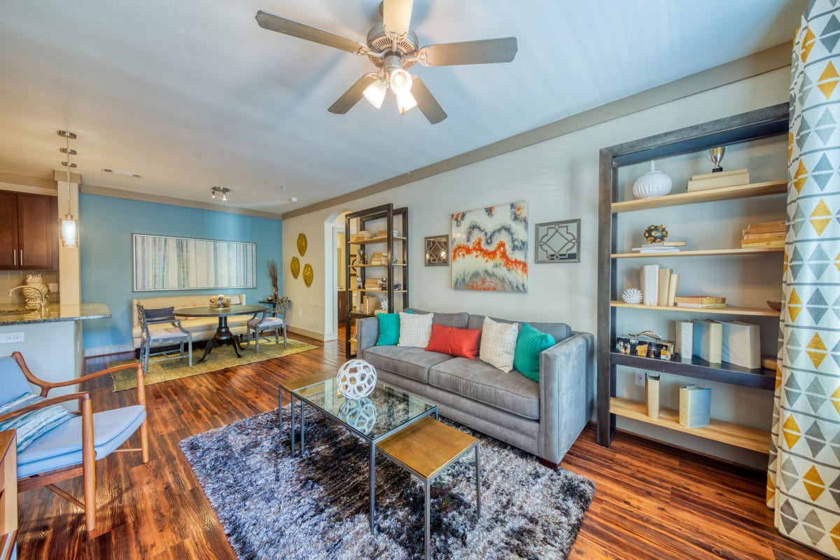 Oaks at Johns Creek Image 6