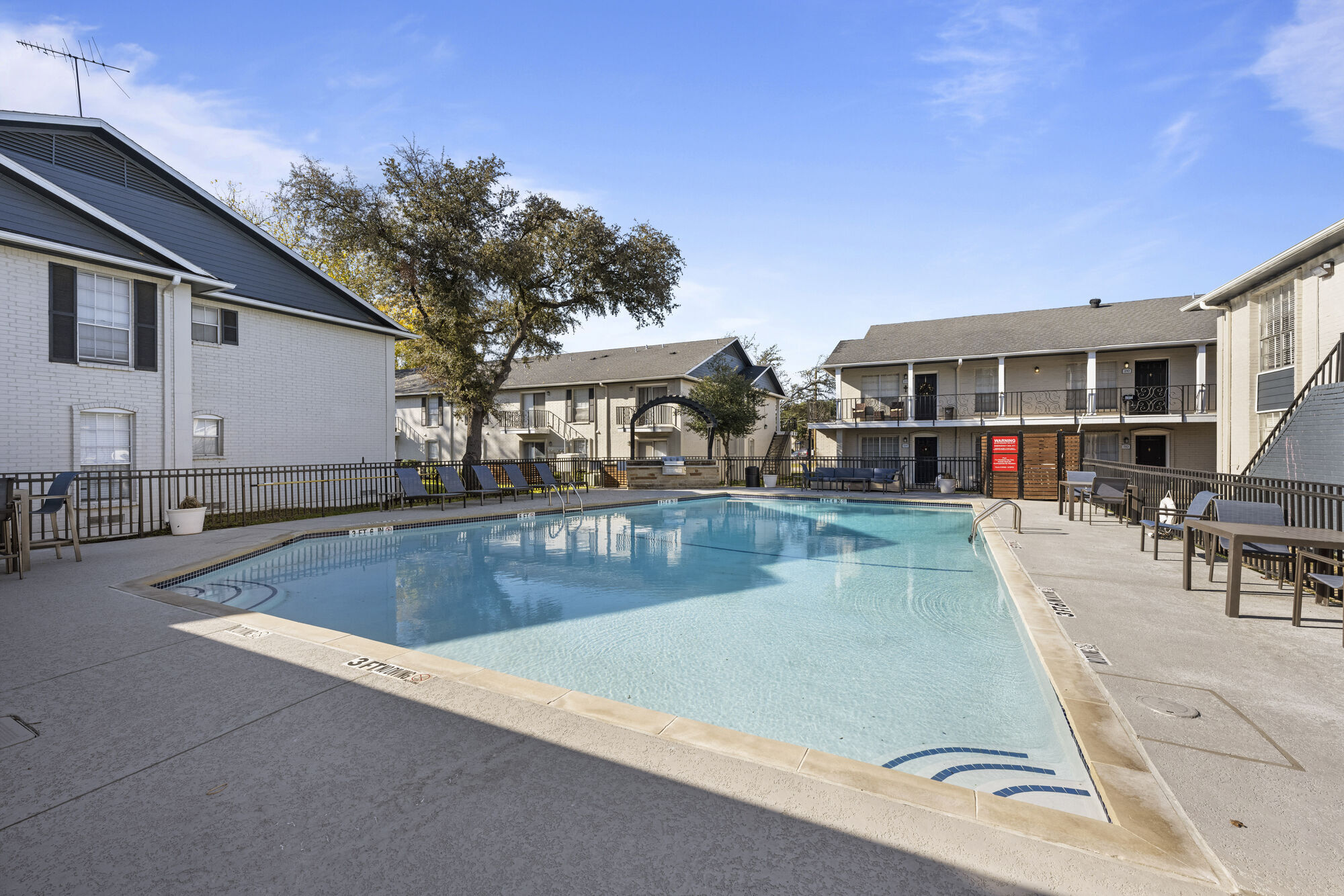 Lockwood Heights Image 14