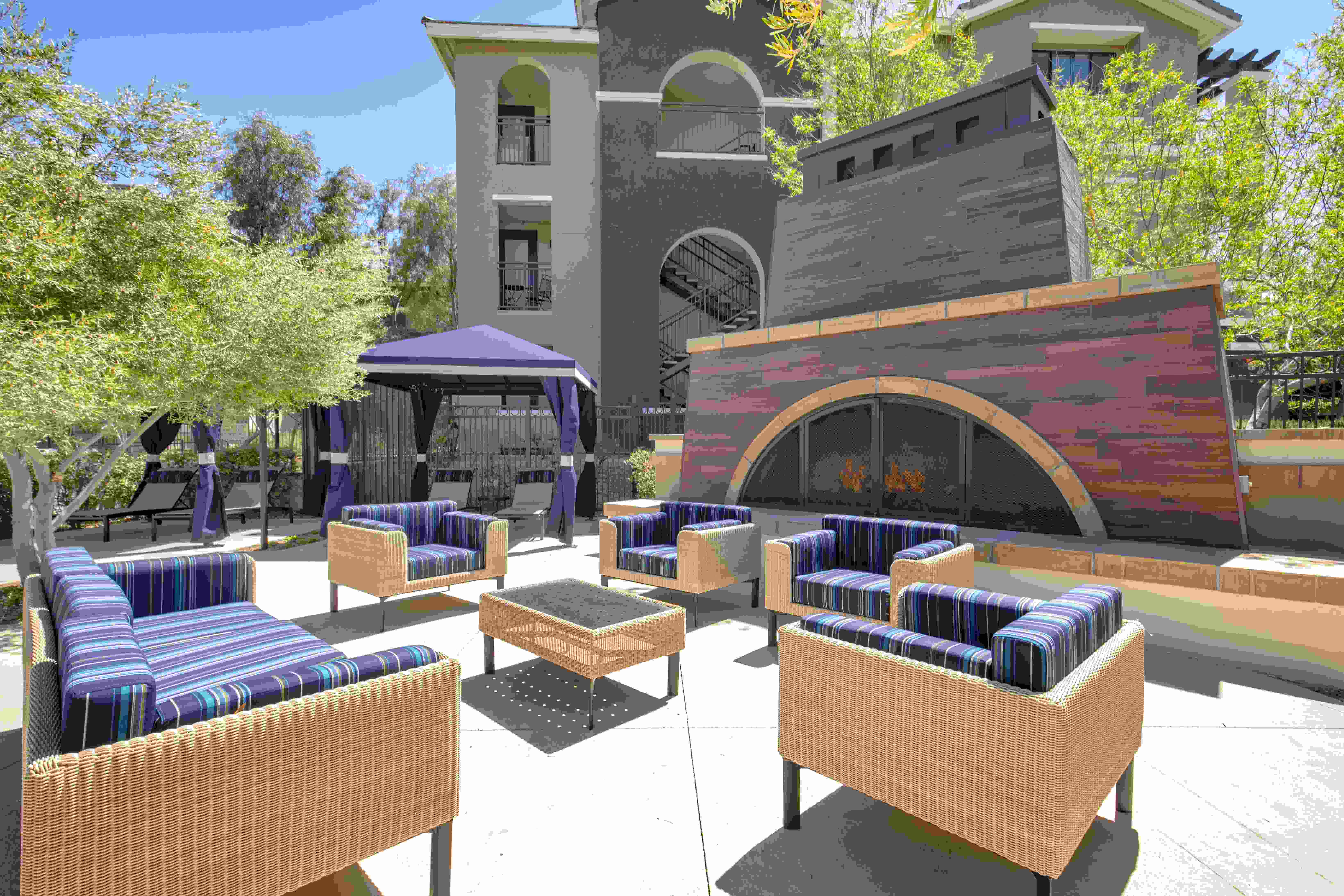 Mountain Gate Image 5