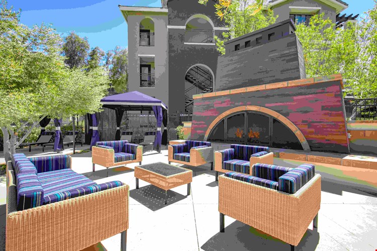 Mountain Gate Image 5