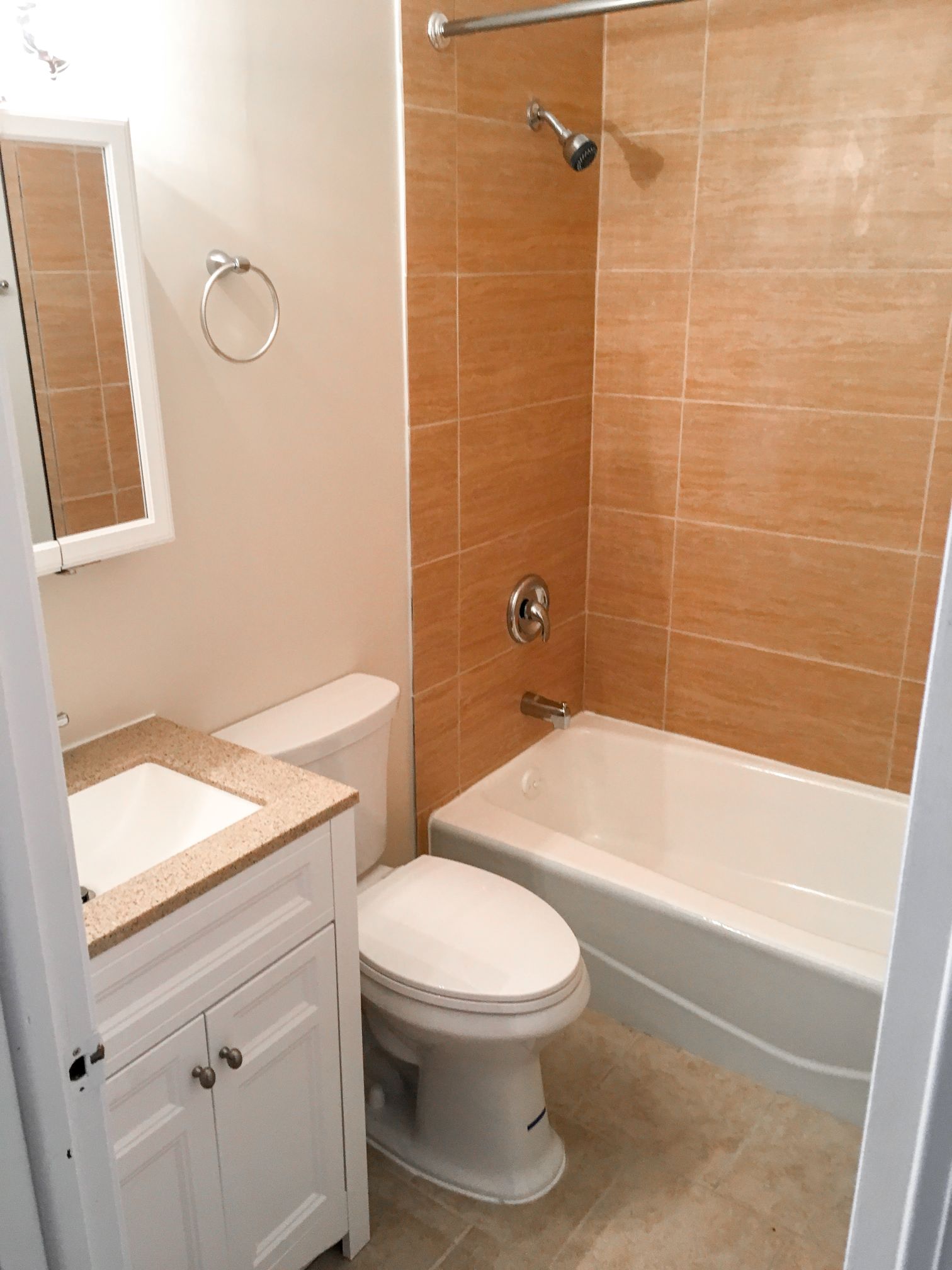 2519-27 N. Lincoln Image 24