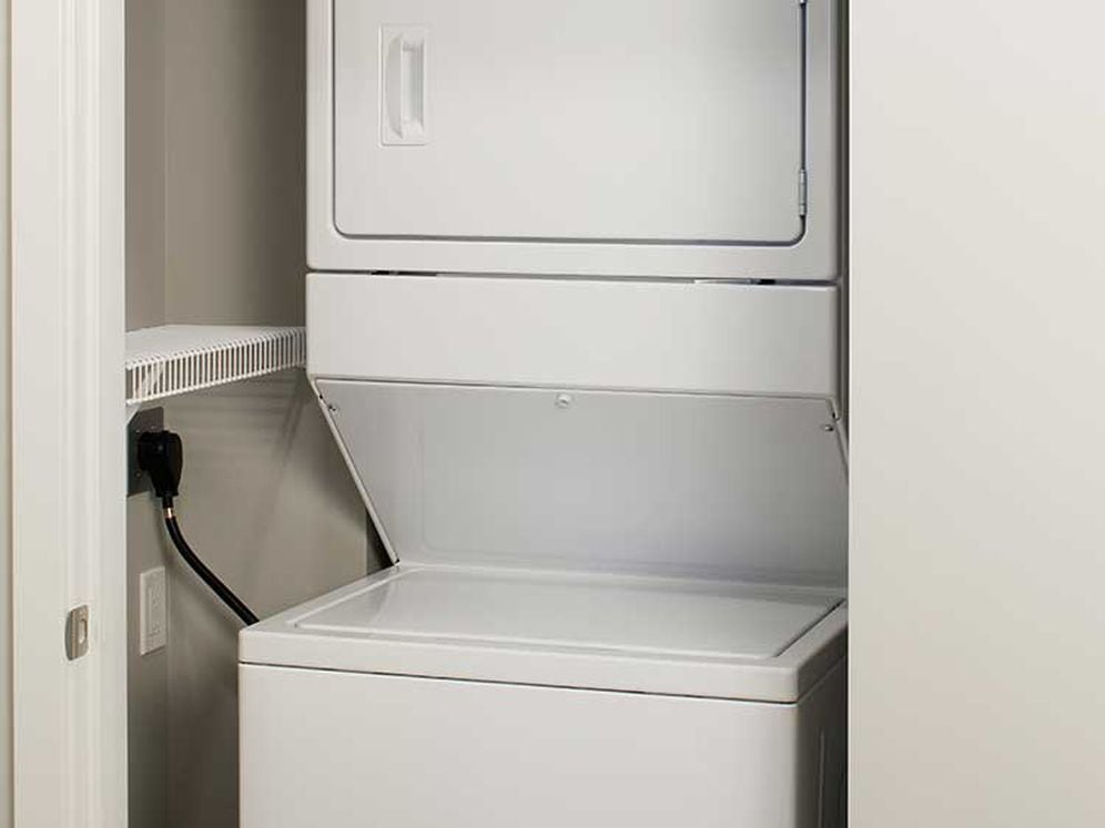 In-home washer/dryer (varies by floor plan type)