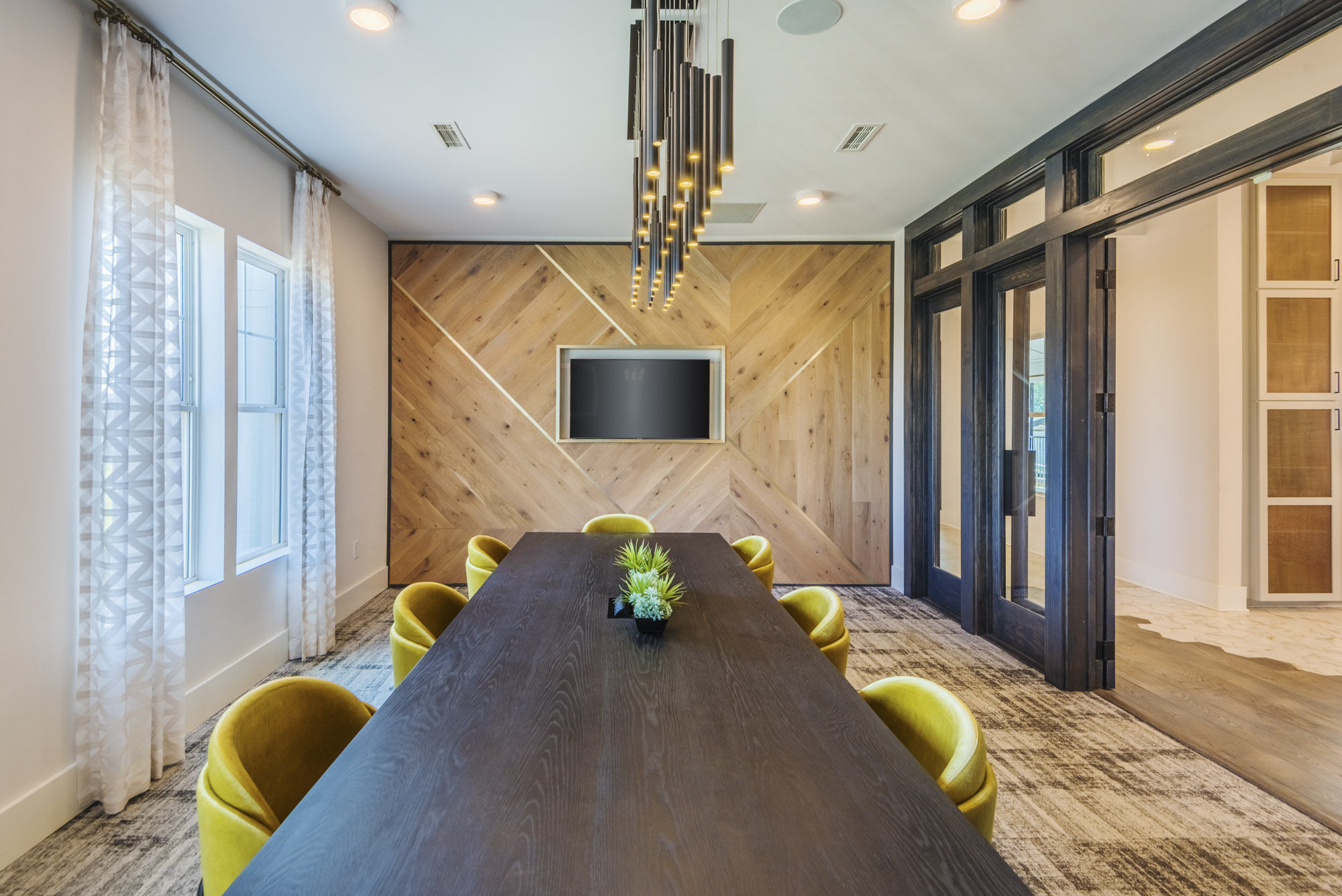 The Collins Apartments Image 30