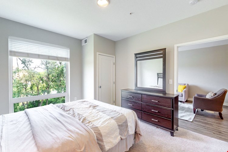 The Liberty Apartments & Townhomes Image 18